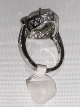 Load image into Gallery viewer, Sterling Silver Unique Zirconia Zircon Design Ring Rhodium Plate Size 6.5
