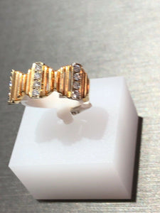 Unique Vintage 14k Yellow Gold Diamond Ring