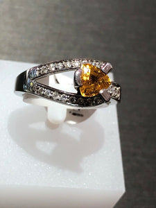 Unique 14k White Gold Yellow Sapphire And Diamonds Ring