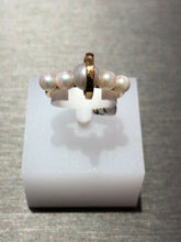 Load image into Gallery viewer, Unique 14k Yellow Gold And Pearl Ring

