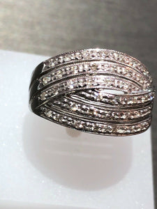 Unique 14k White Gold Diamond Ring