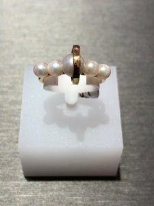 Unique 14k Yellow Gold And Pearl Ring