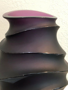 DAUM France Pate De Verre Tulip Art Glass Vase Violet Sand Limited Edition